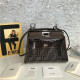 펜디 PVC 피카부백 23CM  신상 F1020