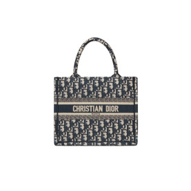 39위 DIOR 디올 스몰 북토트백