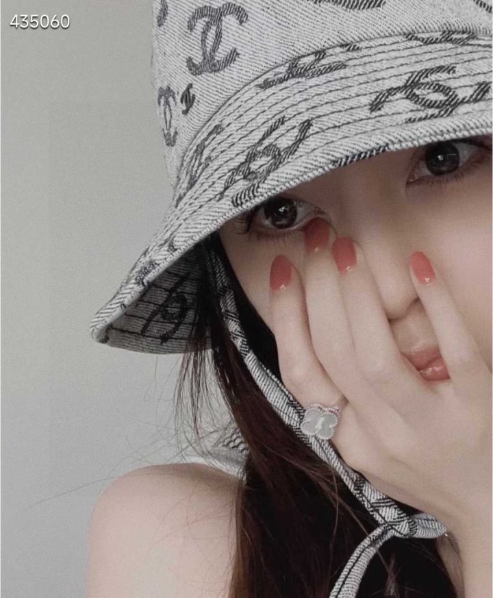 CHANEL 샤넬 버킷햇