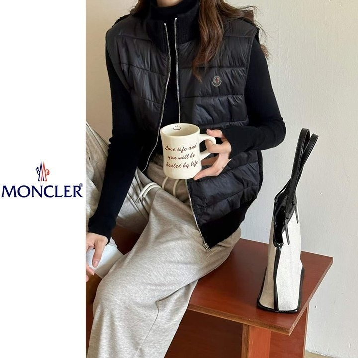 MONCLER 몽클레어 하이넥 니트 패딩조끼 3COLOR