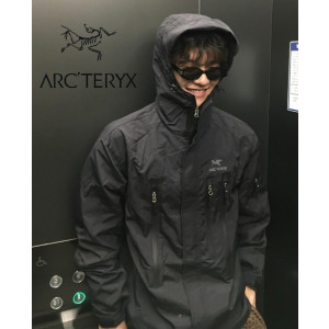 ARCTERYX 아크테릭스 3포켓 고어텍스 바람막이 2COLOR