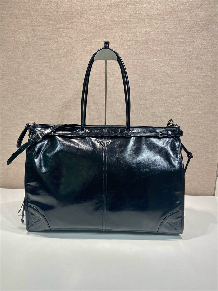 PRADA 프라다 라지 가죽 토트백 2VG128 2025/신상