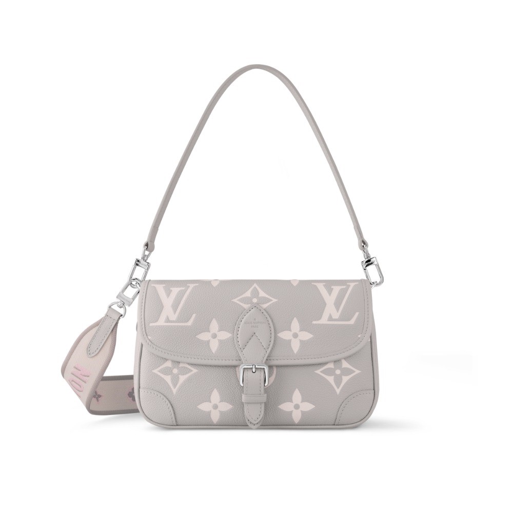31위 LOUIS VUITTON 루이비통 다이앤 M14214