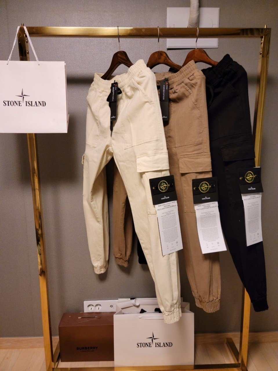 STONE ISLAND 스톤아일랜드 밴딩 스판 카고 조거팬츠