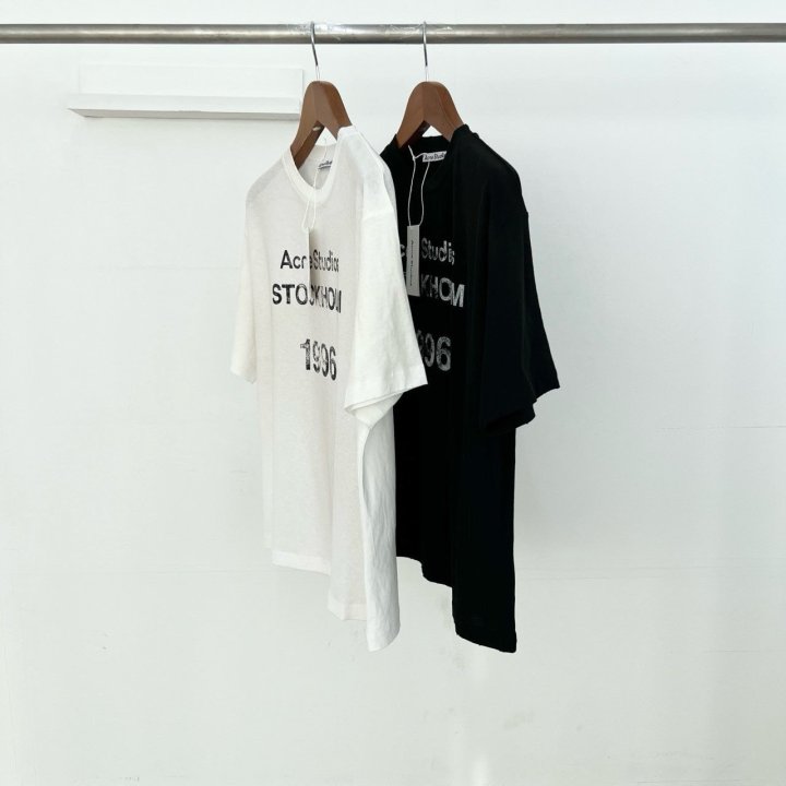 ACNE STUDIOS 아크네스튜디오 페이딩 로고 티셔츠