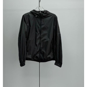 MONCLER 몽클레어 팔셔링 포인트 자켓