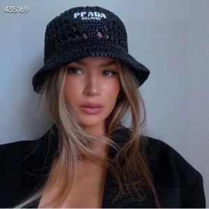 PRADA 프라다 버킷햇