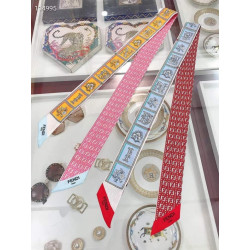 FENDI 펜디 방도 스카프