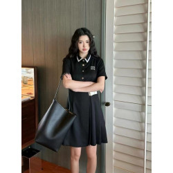 MIUMIU 미우미우 카라 기본원피스