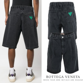 BOTTEGA VENETA 보테가베네타 그린 트라이앵글 원턱 세미오버 하프진
