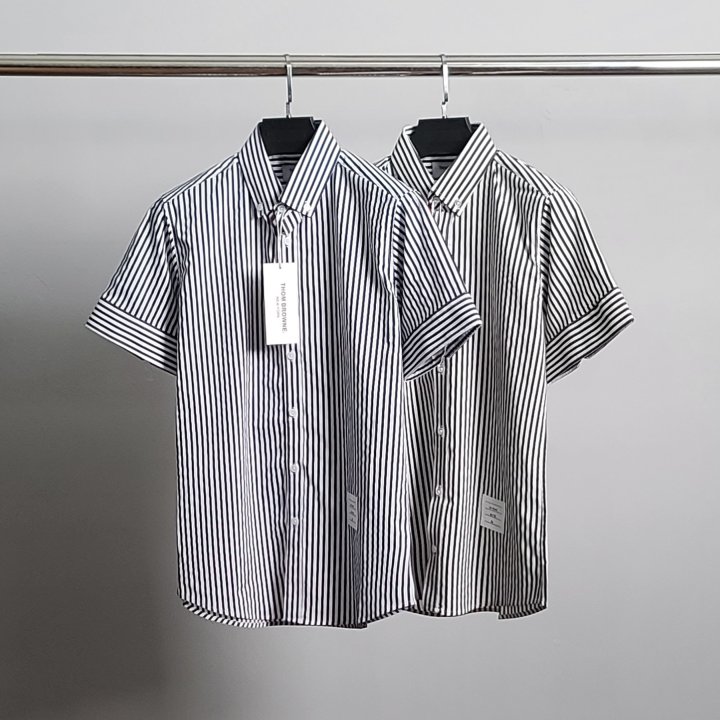 THOM BROWNE 톰브라운 히든삼선 스트라이프 반팔 셔츠