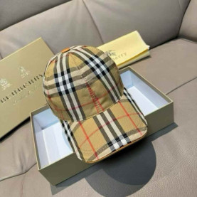 BURBERRY 버버리 체크모자