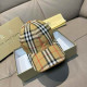 BURBERRY 버버리 체크모자