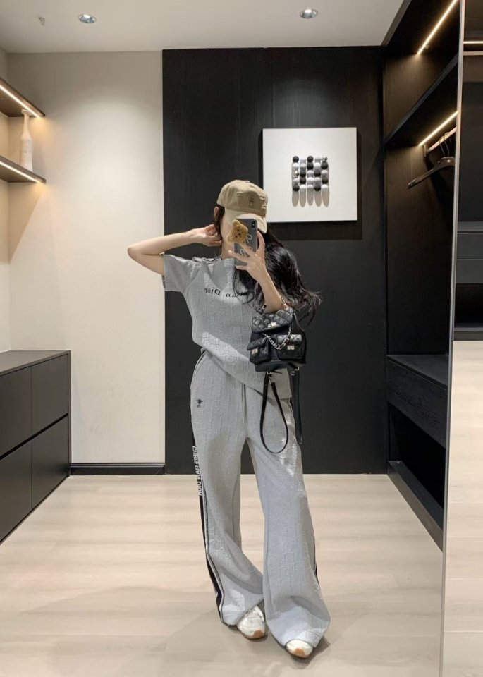 DIOR 디올 엠보 반팔 츄리닝 셋트