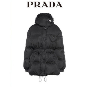 PRADA 프라다 리나일론 구스패딩