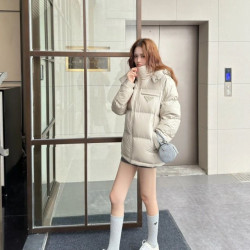 PRADA 프라다  메탈 플레이트 다운 패딩 2COLOR
