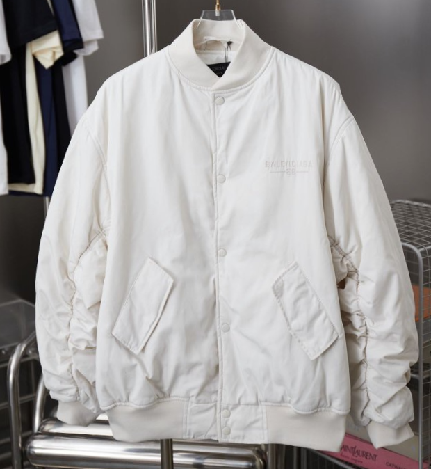 BALENCIAGA 발렌시아가 자수 로고 셔링 봄버 자켓 2COLOR