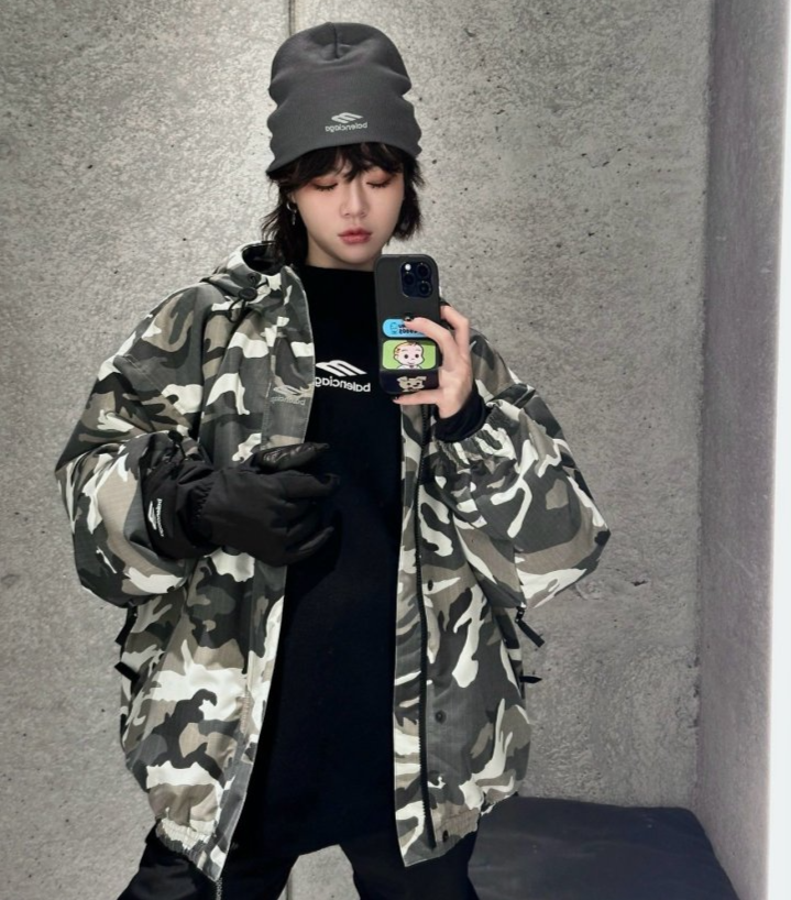 BALENCIAGA 발렌시아가 카모 프린트 스키 자켓