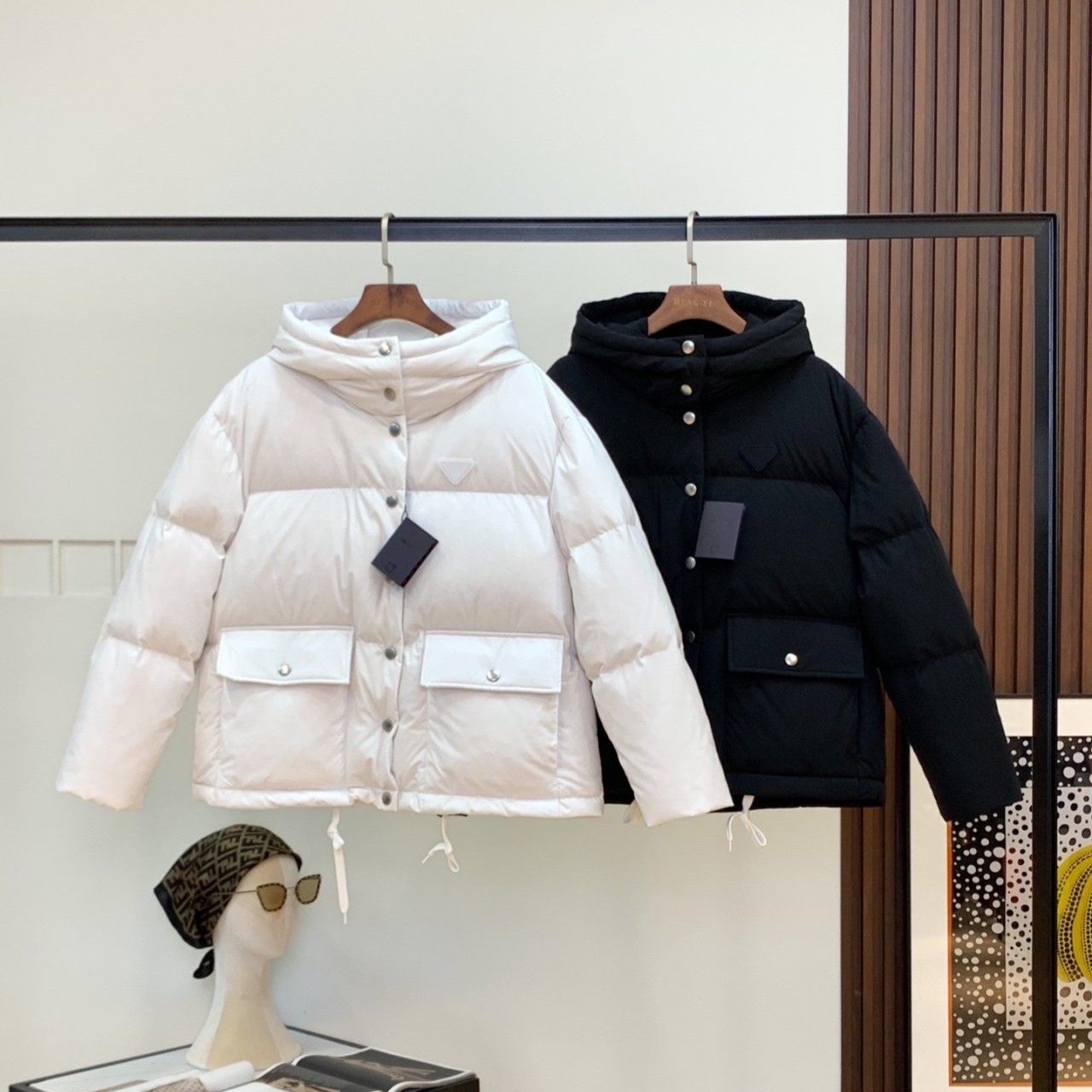 PRADA 프라다 리나일론 패딩 자켓 2COLOR