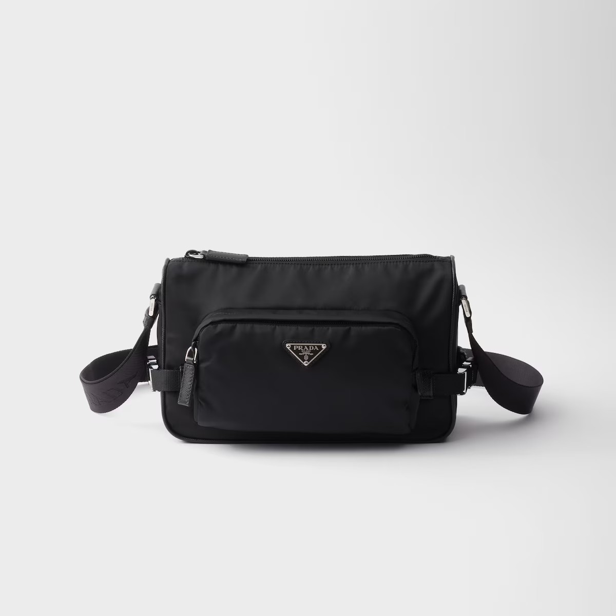 ●프라다 리나일론 및 사피아노 가죽 숄더 백●