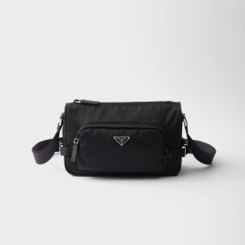 ●프라다 리나일론 및 사피아노 가죽 숄더 백●