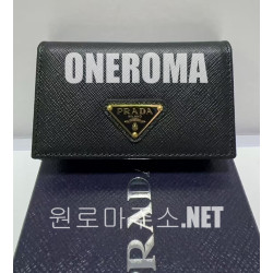 김*현 고객님 프라다 사피아노 트라이앵글 카드지갑