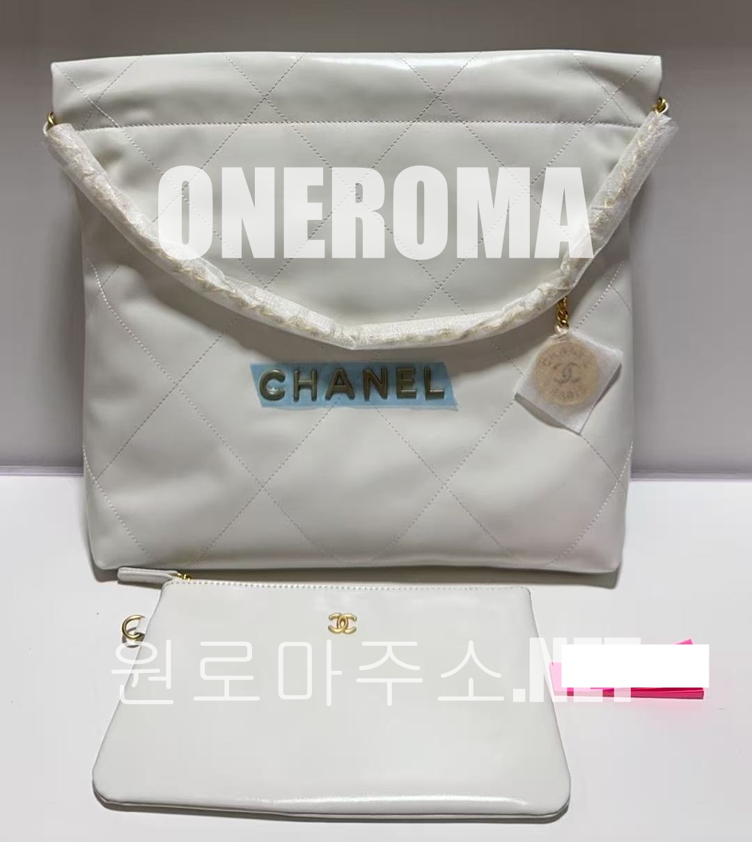 김*우 고객님 샤넬 22백 화이트