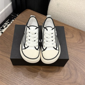 CHANEL 샤넬 여성용 스니커즈 C63949 2COLOR