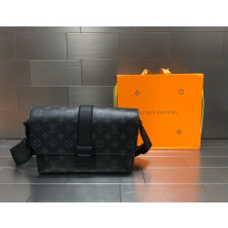 LOUIS VUITTON 루이비통 케이프 메신저백