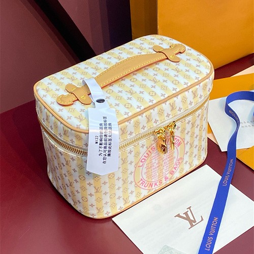 LOUIS VUITTON 루이비통 니스 미니 파우치백 M28702