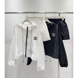 CHANEL 샤넬 1060 CC 로고 나일론 윈드브레이커&쇼츠 세트