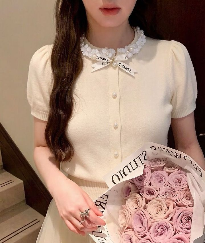 CHANEL 샤넬 1071 카멜리아 넥레이스 리본 로고 반팔 니트 가디건 3COLOR