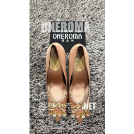 김*현 고객님 로저비비에 크리스탈 플라워 새틴 펌프스